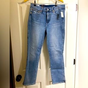 Gap Mid Rise Vintage Slim Kick Crop Jeans